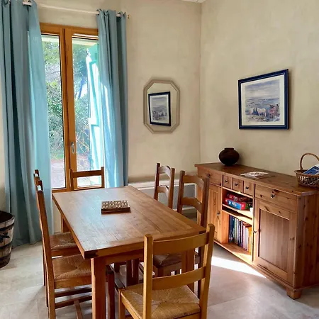 Holiday home Maison Stony - & Vignoble Frontignan