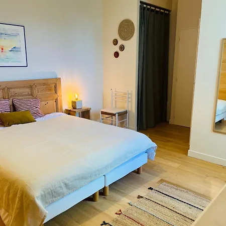 Maison Stony - & Vignoble * フロンティニャン