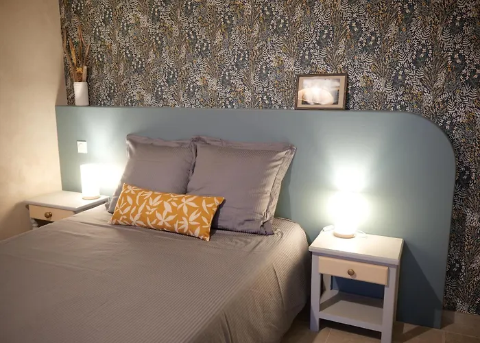 Maison Stony - & Vignoble Фронтиньян